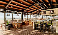 À la carte-restaurang Bounty vid stranden