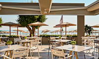Hotellets à la carte-restaurang Wave