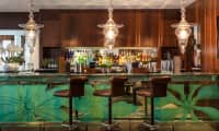 Kombinerad bar och à la carte-restaurang
