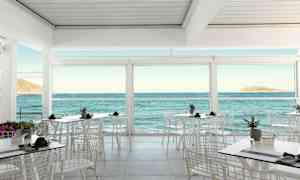 Restaurang med utsikt över havet genom stora fönster. (AI-genererad text)