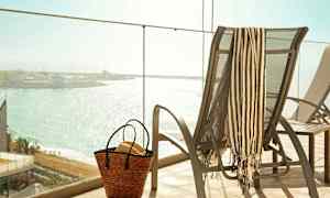 Dubbelrum med begränsad havsutsikt