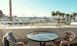 Tvårumslägenhet med balkong eller terrass