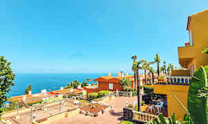 Tvårumslägenhet i bungalow - begränsad havsutsikt