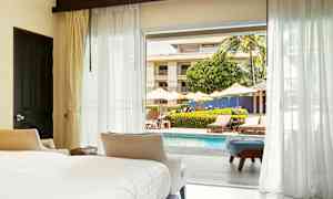 Dubbelrum med access till privat, delad pool