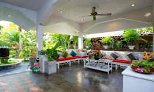 Sittområde i lobbyn