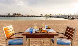 À la carte-restaurang med fisk och skaldjursrätter