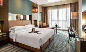 Dubbelrum mot omgivningarna