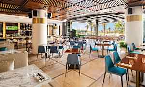 À la carte-restaurang/kombinerad pub