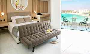 Juniorsvit med havsutsikt