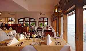 Kombinerad buffé- och à la carte-restaurang