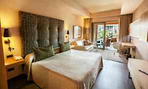 Dubbelrum med privat pool - UNIQUE