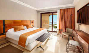 Exempel på sovrum i dubbelrummen och dubbelrum deluxe - UNIQUE