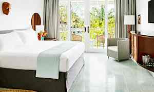 Dubbelrum mot omgivningarna