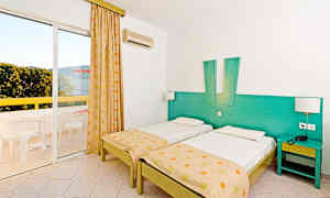 Enrumslägenhet med balkong