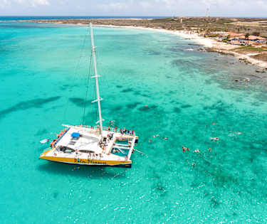 Katamarantur med snorkelstopp