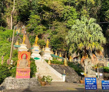 Tiger cave templet och den thailändska naturen