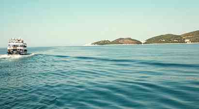 m/s Christina - Forgotten Islands