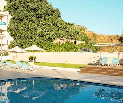 Hotellets poolområde