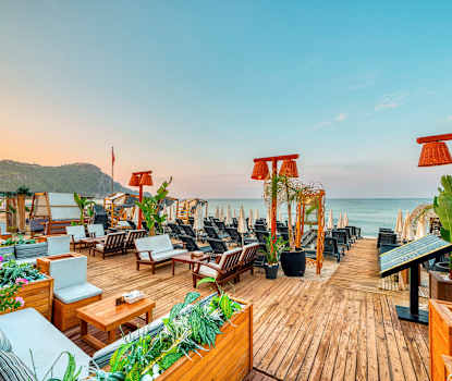 Restaurang BLISS Beach Restaurant & Lounge