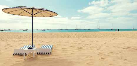 Stranden vid hotell Morabezas Beach Club