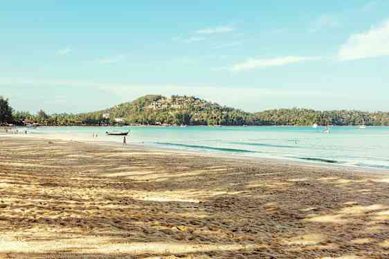 Stranden nedanför Sunwing Bangtao Beach