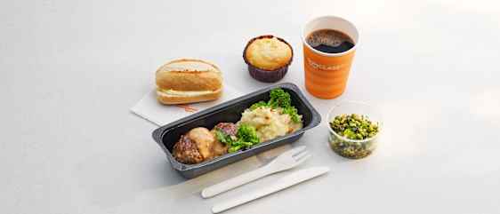 Flygmat, pannbiff och potatismos