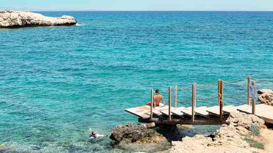 Klart vatten på Cypern