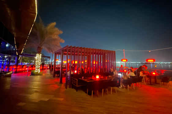 Sushi-restaurangen “Sanchaya” på DoubleTree by Hilton Resort & Spa Marjan Island