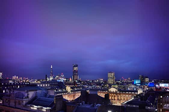 Radio Rooftop Bar på ME London.
