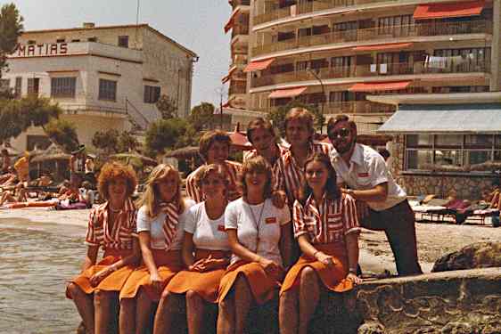 Guider i uniform 90-talet Ving