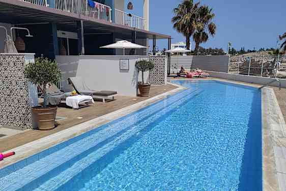 Hotellrum med direkt poolaccess