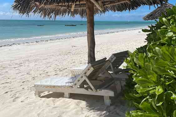 Jambiani Beach