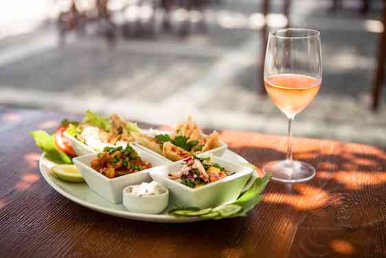 Turkisk mat uppdukat på ett All Inclusive-hotell i Turkiet