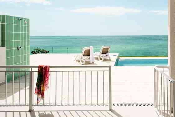 Poolaccess på Family Garden