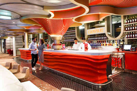 Bar ombord på ett Costa fartyg
