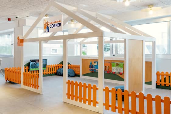 Lollo & Bernie's Corner