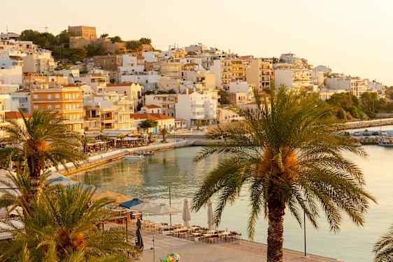 Vackra Sitia i kvällsljus