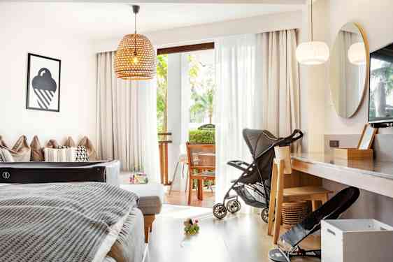 Happy Baby på Sunwing Kamala