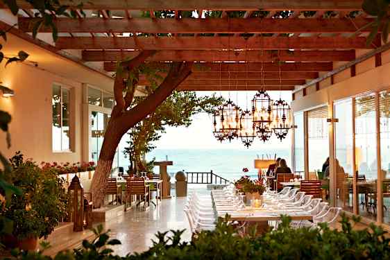 Restaurangen på Sunprime Dogan Side