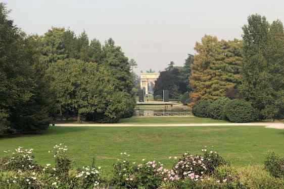 Parco del Sempione (redigerad av chat gpt)