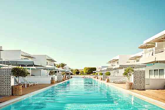 Rum med poolaccess på Sunwing Sandy Bay Cypern