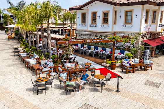 Sur Grill Bar