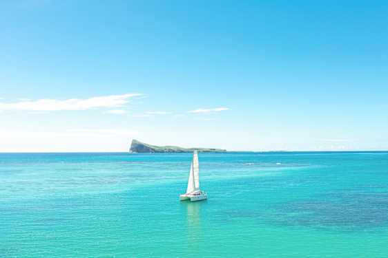 Båt på havet i Mauritius