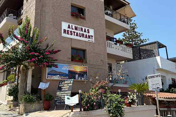 Almira Beach Bar and Restaurant