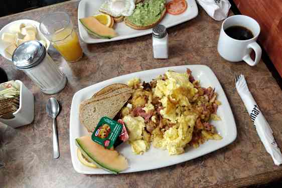Frukost