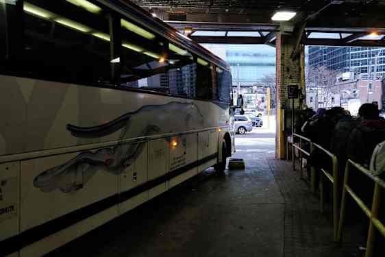 Greyhound buss
