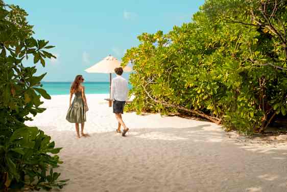 Ett par på Maldiverna.
