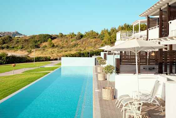 Royal Family Pool Suite Sunwing Kallithea Beach