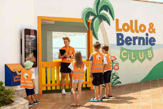 Lollo & Bernie Club