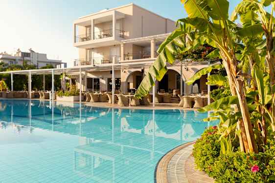 Peridis Family Resort